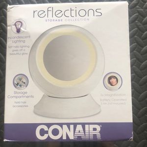 3x Magnification Mirror battery operated